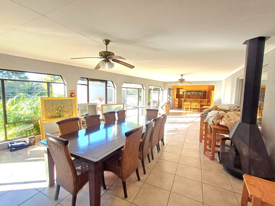 8 Bedroom Property for Sale in Noordhoek Free State